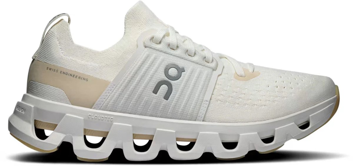 Cloudswift 4 Running Shoes - Women's